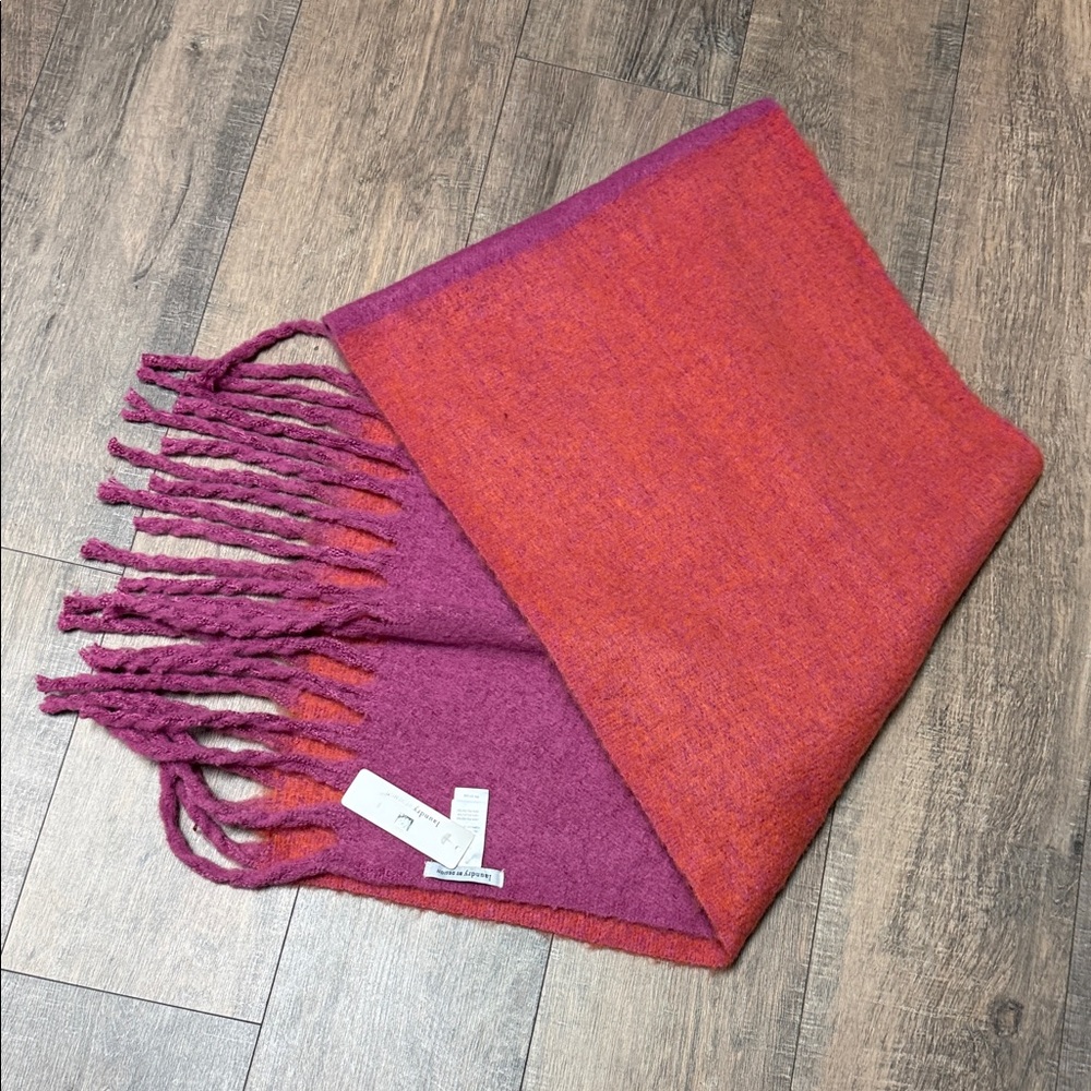 NWT Laundry by Design Vibrant Pink and Orange Blanket Scarf